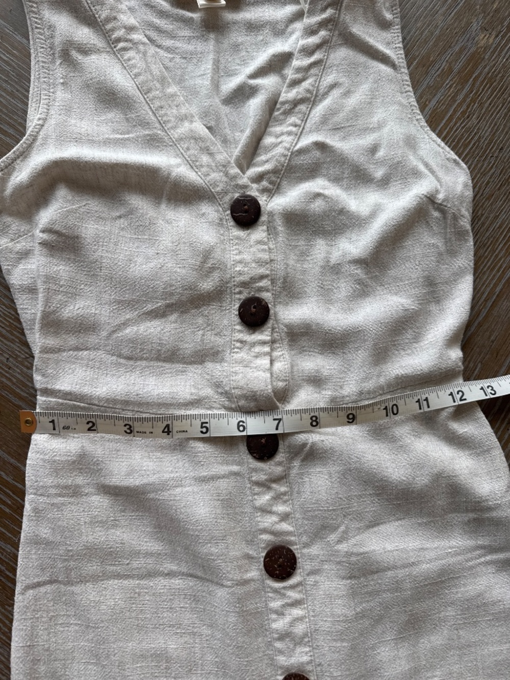 Sleeveless Button-Front Midi Dress in Neutral Cream - Picture 5 of 6